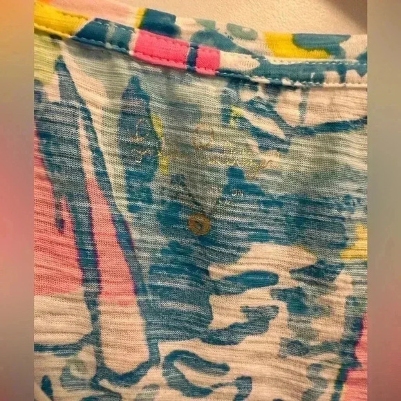 Lilly Pulitzer Meredith Tee Beach and Bae sailboat print - Picture 2 of 8